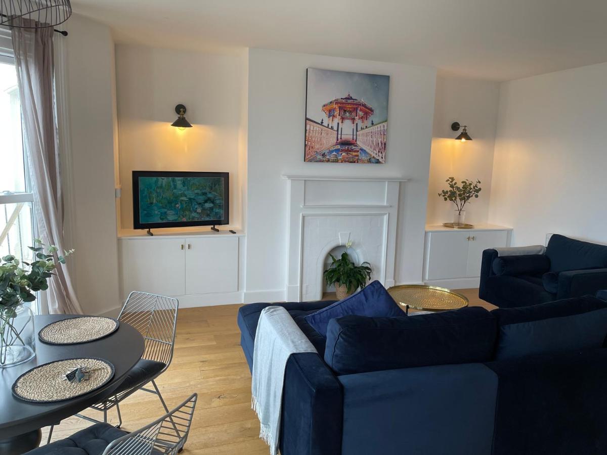Seaview Flat With Balcony, Spacious 2 Bedroom Worthing Kültér fotó