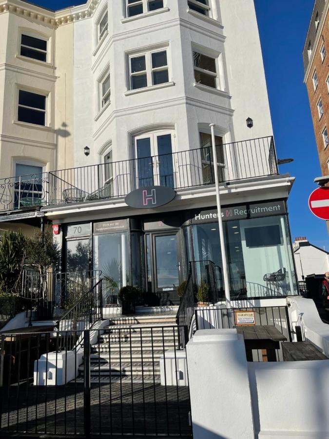Seaview Flat With Balcony, Spacious 2 Bedroom Worthing Kültér fotó